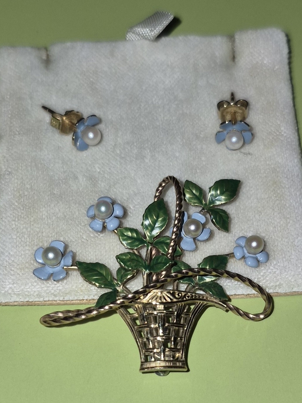 Vintage Krementz Pearl and Enamel Flower Basket Brooch Pin And Earring 50's